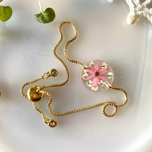 Pink & White Blooms Bracelet