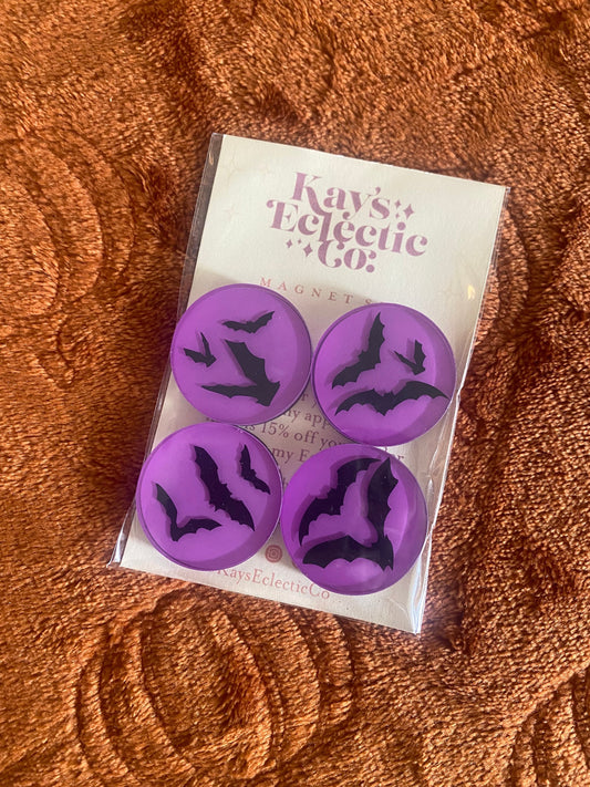 Spooky Bats Magnet Set