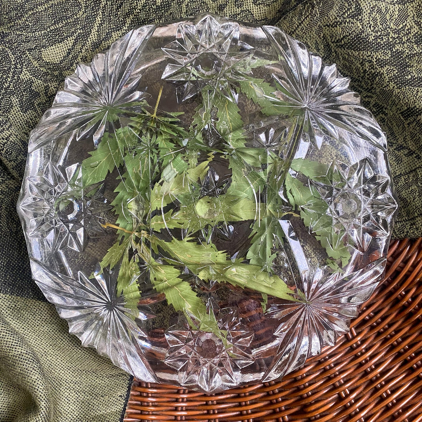 Hemp Leaf Ashtray